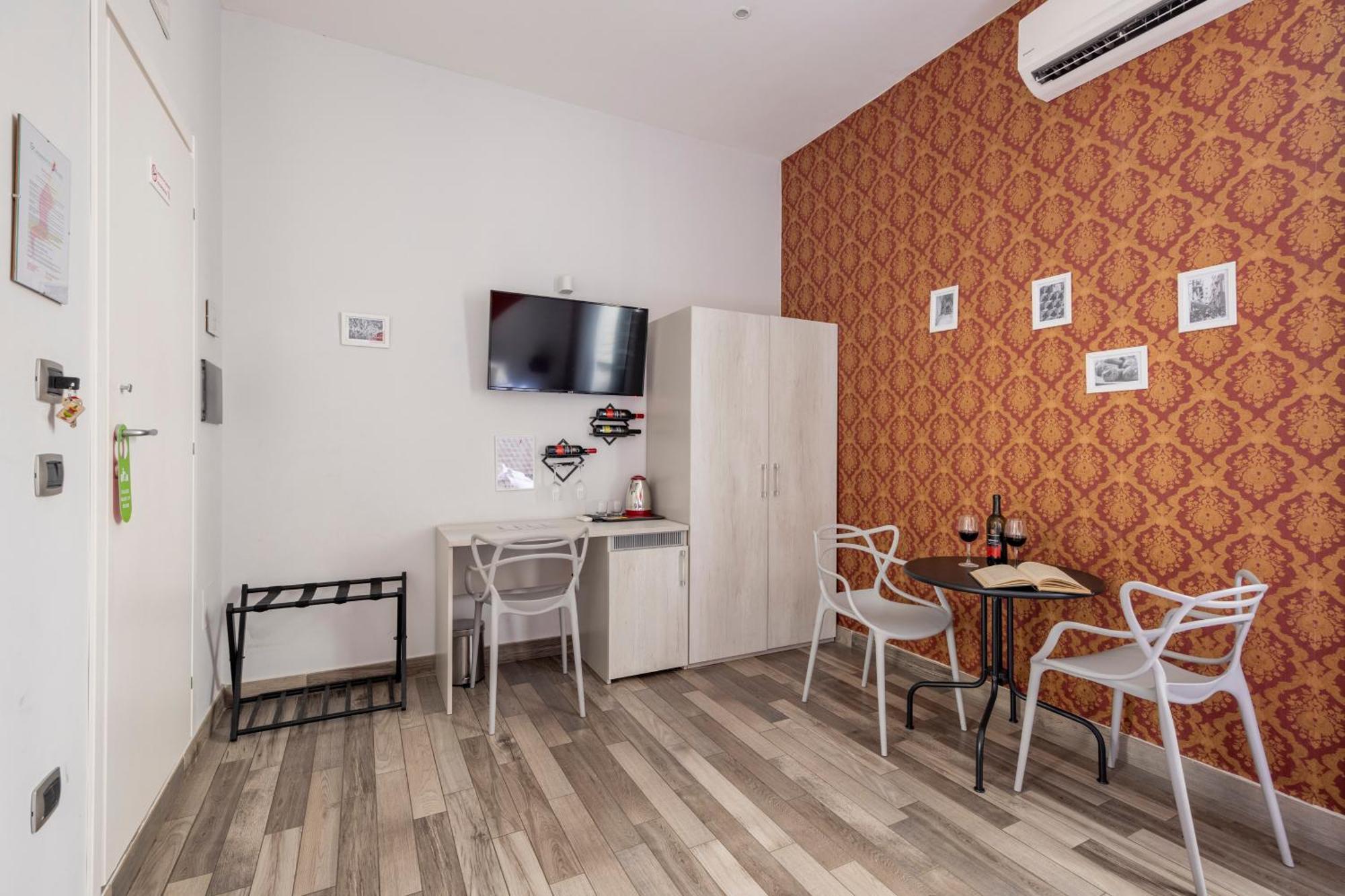 Scaramantico Rooms เนเปิลส์ ภายนอก รูปภาพ