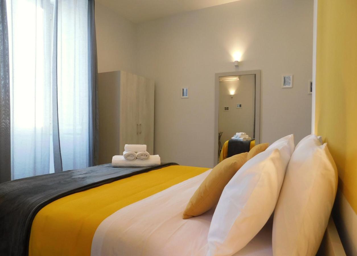 Scaramantico Rooms เนเปิลส์ ภายนอก รูปภาพ